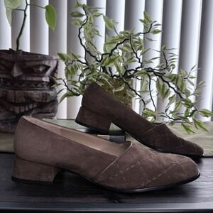 S Ferragamo Neutral Taupe Suede Loafers Stitching Square Toe Narrow 7.5 AA 2A